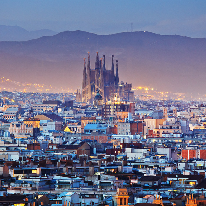 Sagrada Familia at night