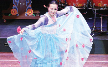 Soon He So performing at the Kennedy Center. Credit: The Korea Times