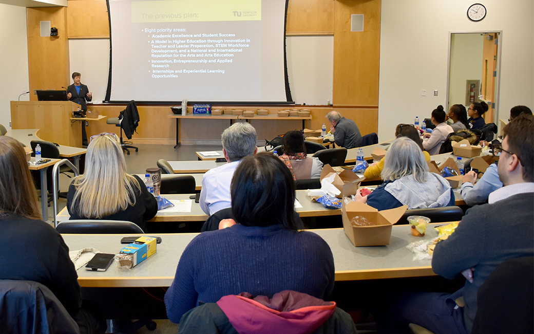 Audience at the February 2020 lunch & learn