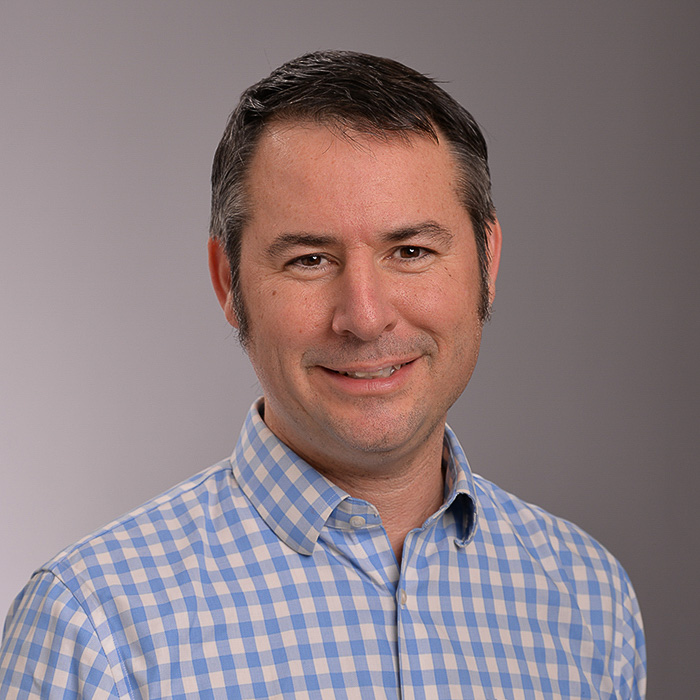 /images/headshots/gitter-seth-sq.jpg