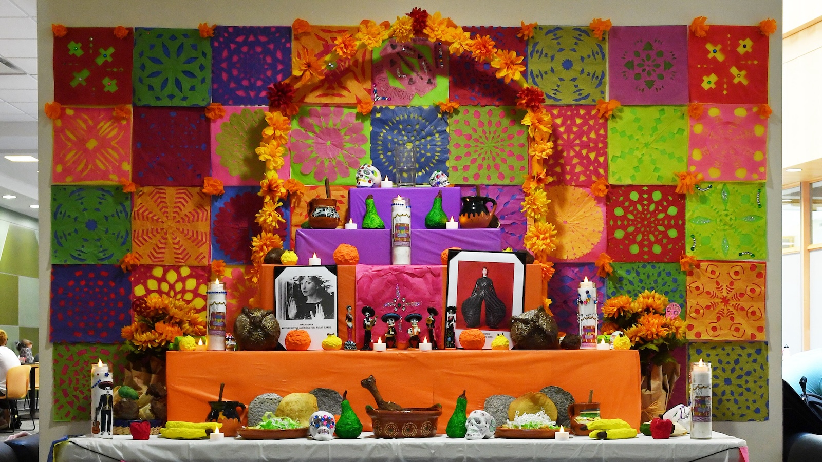 day of the dead altar