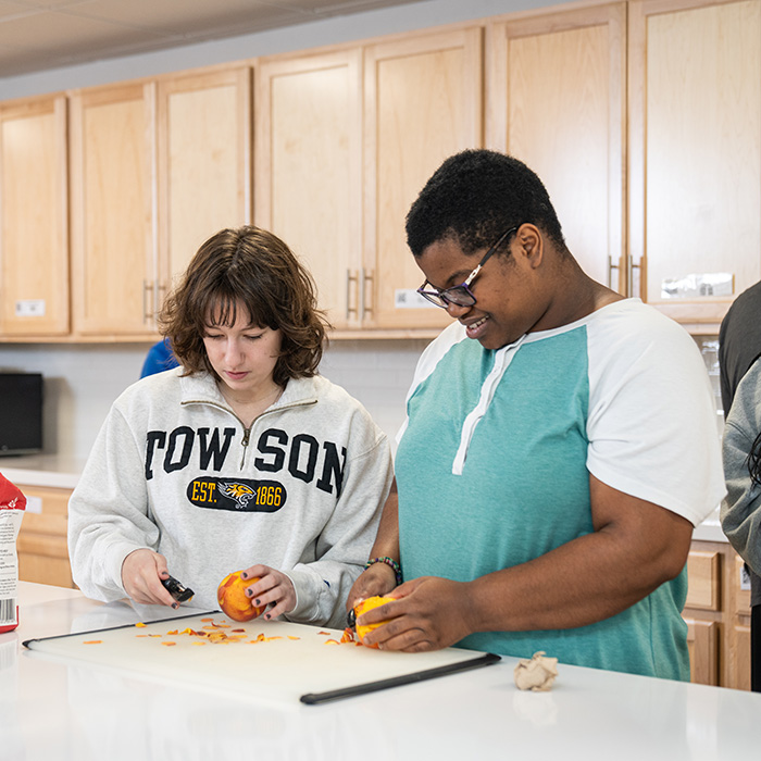 Students bake at the Hussman Center