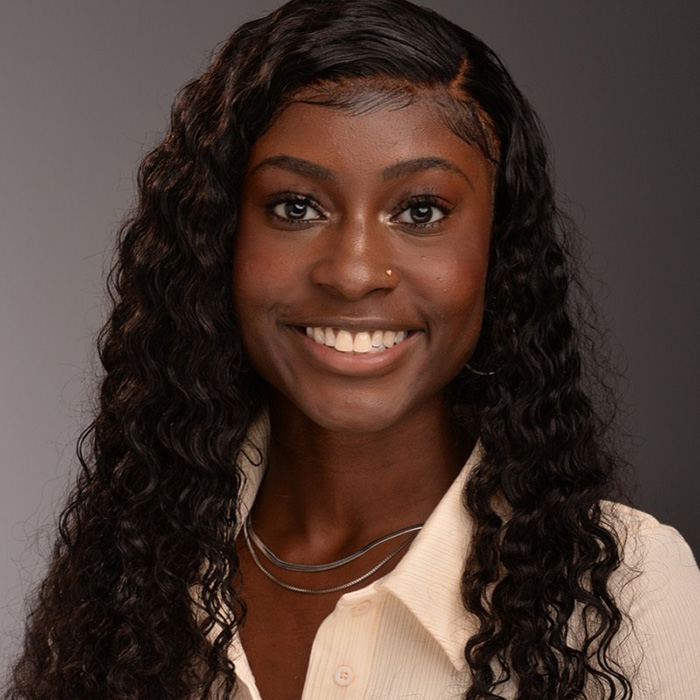 Maya Larbi headshot