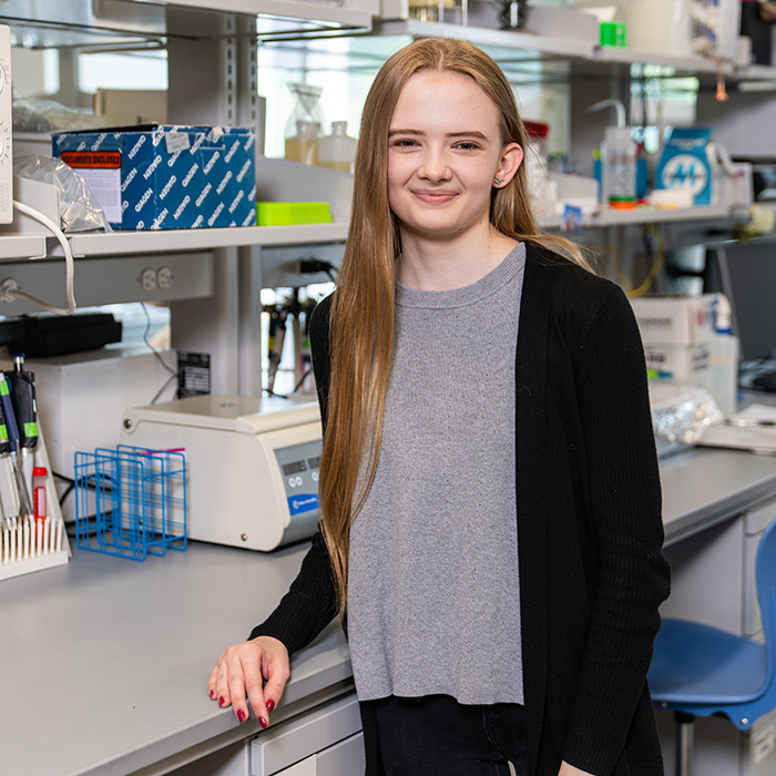 Pheobe Calkins in lab