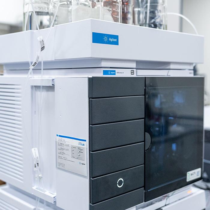 The liquid chromatograph